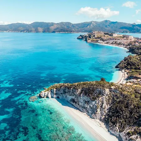 Апартаменты Cosmopoli Via Della Campana