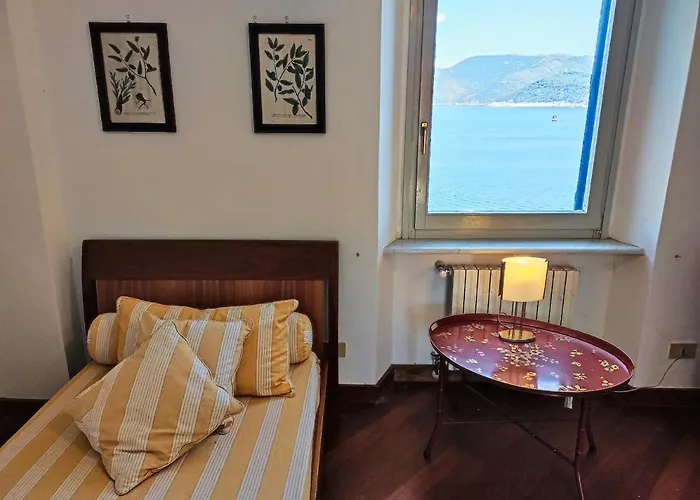 Cosmopoli Via Della Campana Портоферрайо