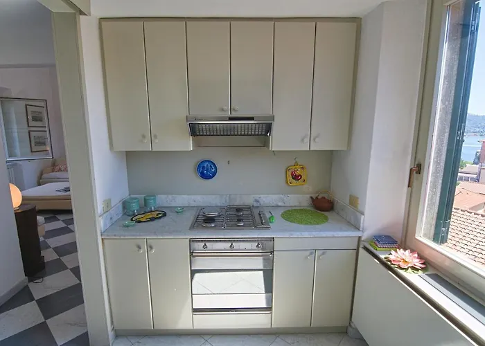 Апартаменты Cosmopoli Via Della Campana *