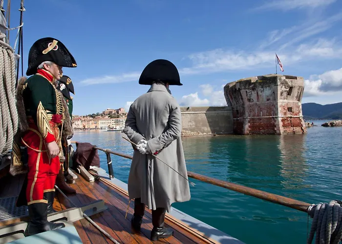 Cosmopoli Via Della Campana Портоферрайо